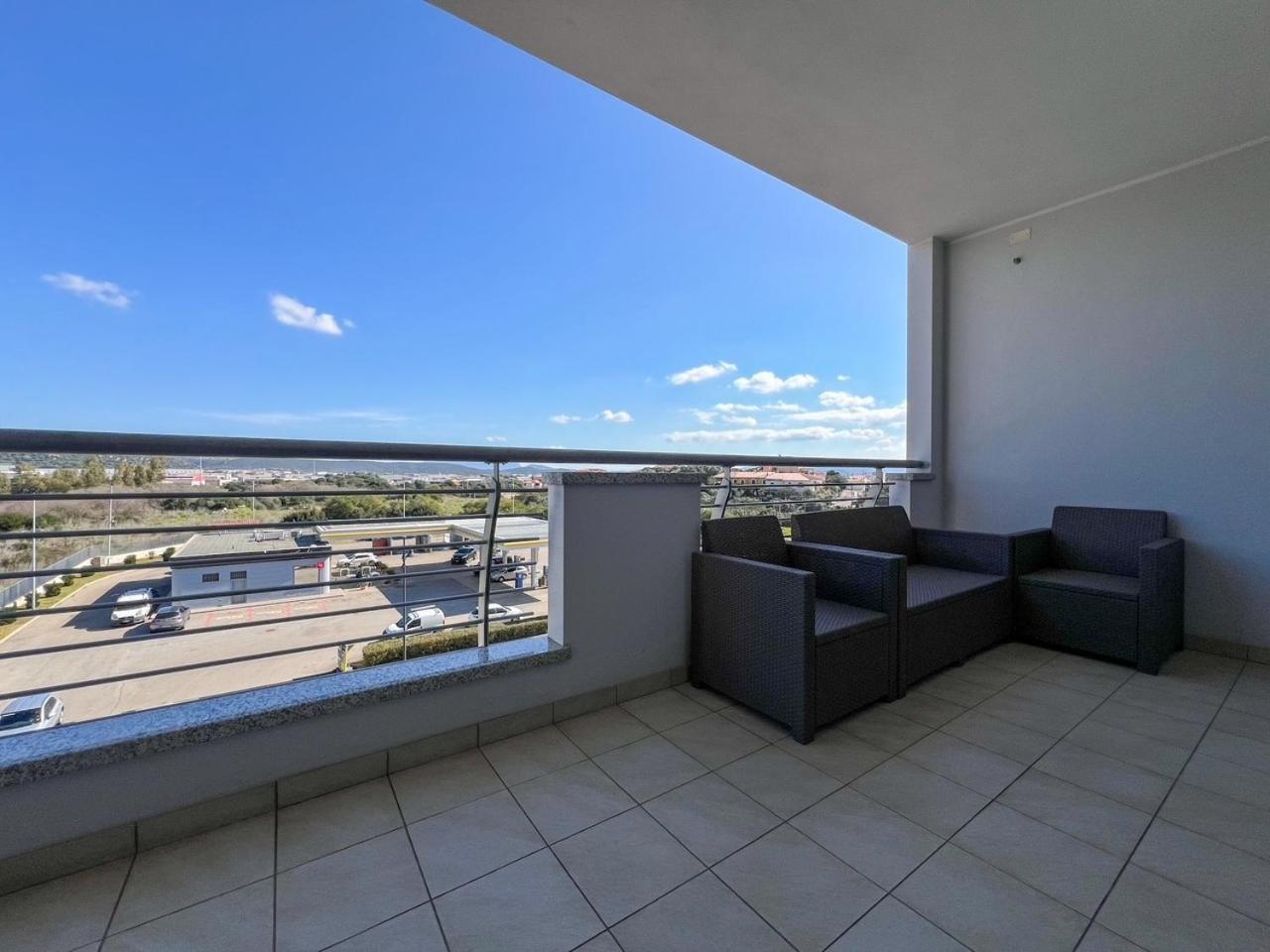 Venezia 54 Apartment Olbia Exterior photo