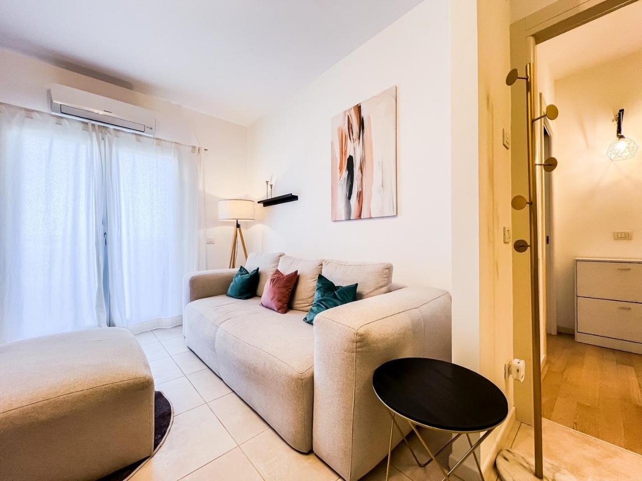Venezia 54 Apartment Olbia Exterior photo